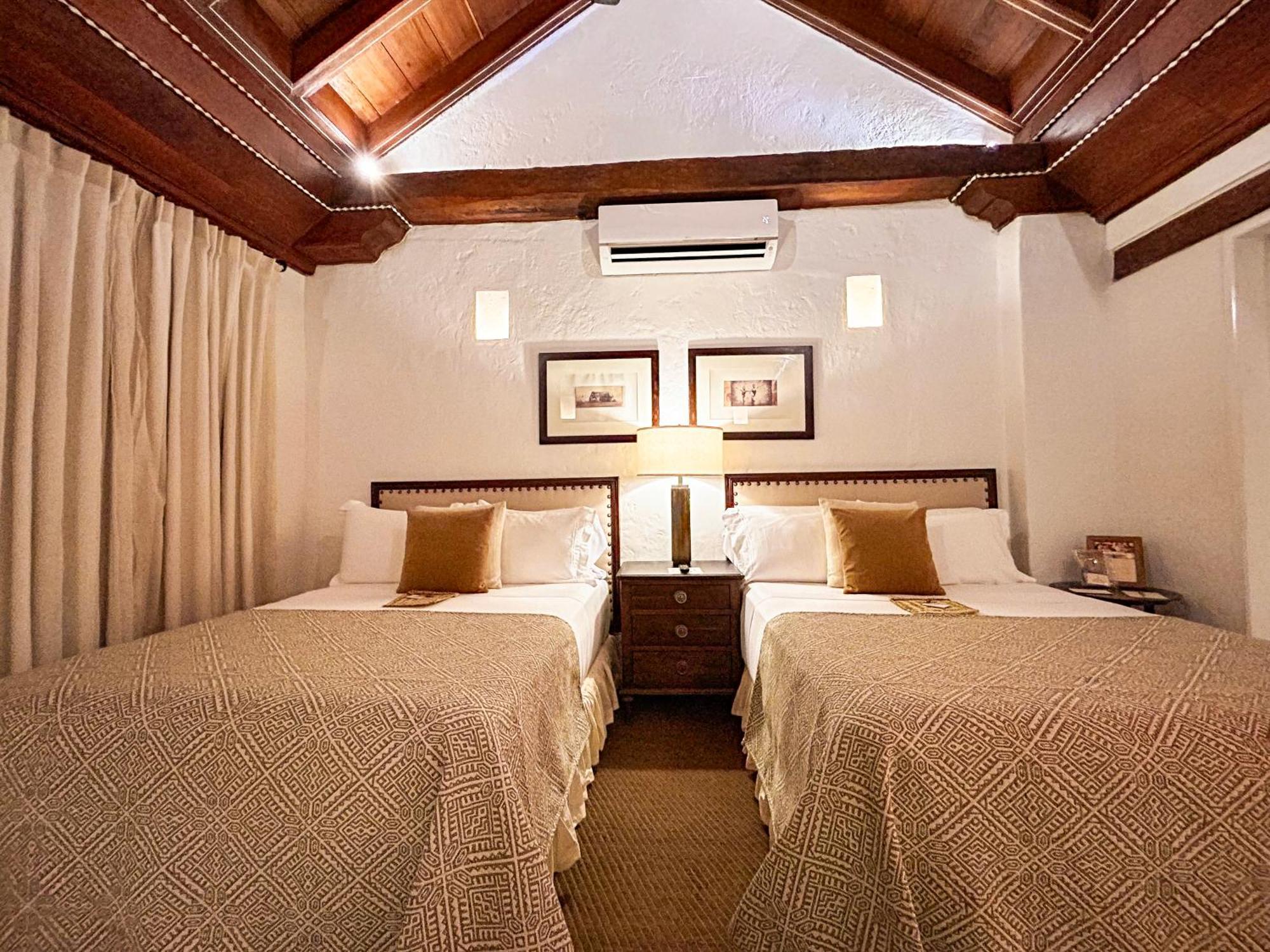Hotel Boutique Casa Del Coliseo Cartagena Kültér fotó